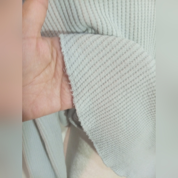 Zara blouse - Picture 3 of 7